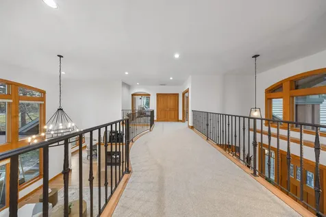 61469 Tam Mcarthur Loop Bend OR 97702