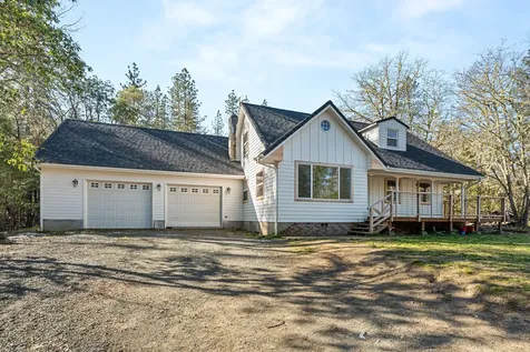 437 Cumberland Drive Grants Pass OR 97527