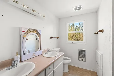 437 Cumberland Drive Grants Pass OR 97527