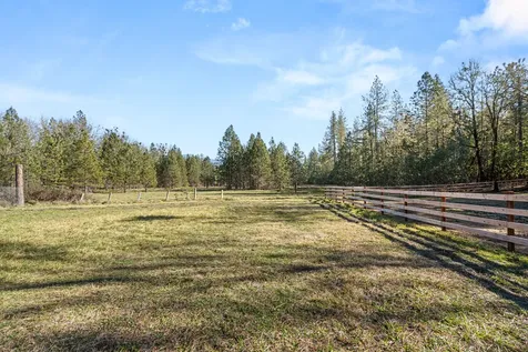 437 Cumberland Drive Grants Pass OR 97527