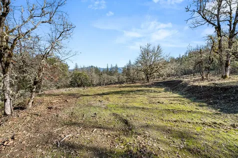 437 Cumberland Drive Grants Pass OR 97527