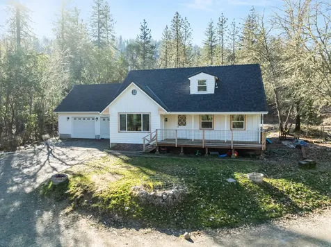 437 Cumberland Drive Grants Pass OR 97527