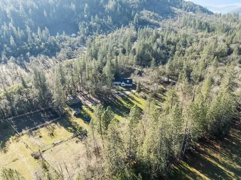 437 Cumberland Drive Grants Pass OR 97527