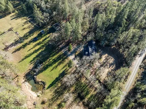 437 Cumberland Drive Grants Pass OR 97527