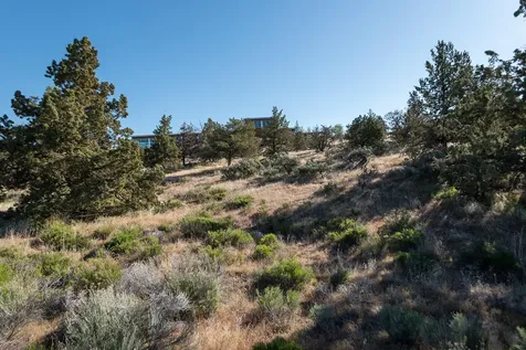 SE Larkspur Drive Madras OR 97741