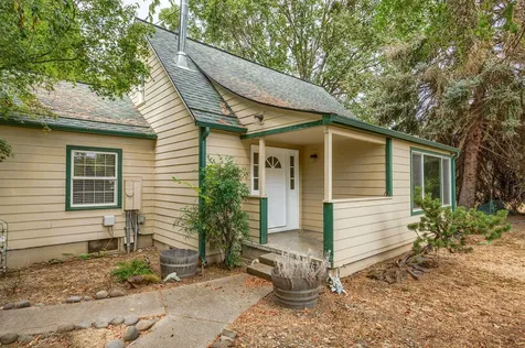 3311 Rogue River Highway Gold Hill OR 97525