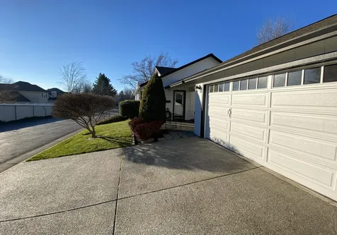 3555 South Village Drive Medford OR 97504