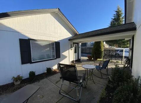 3555 South Village Drive Medford OR 97504