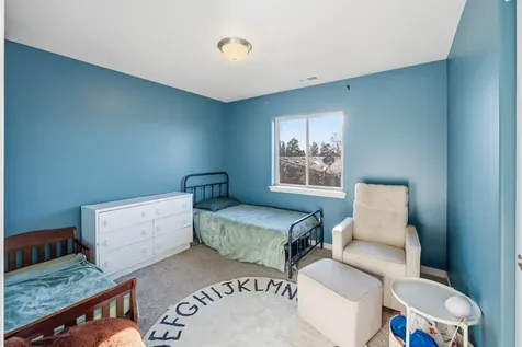 2548 SW Kalama Avenue Redmond OR 97756