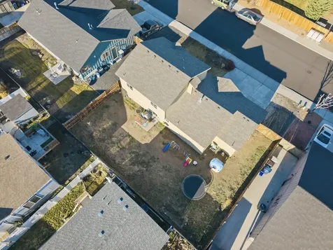 2548 SW Kalama Avenue Redmond OR 97756