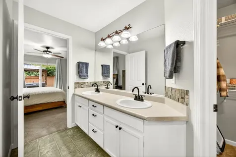 691 Spring Valley Drive Medford OR 97501