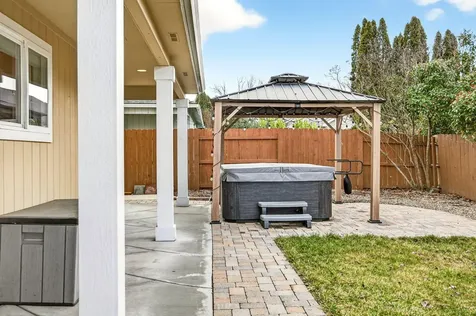 691 Spring Valley Drive Medford OR 97501
