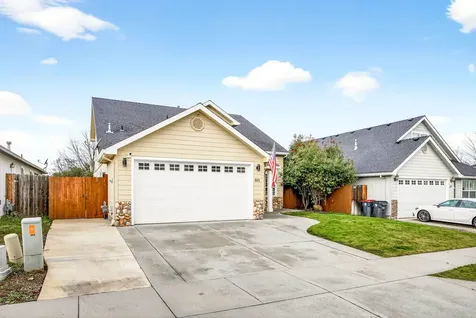 691 Spring Valley Drive Medford OR 97501