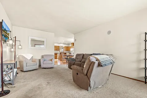 831 Isherwood Drive Central Point OR 97502