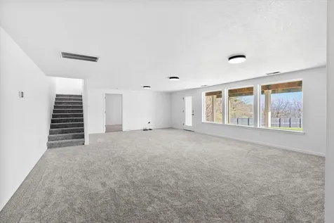 1401 7th Avenue Gold Hill OR 97525