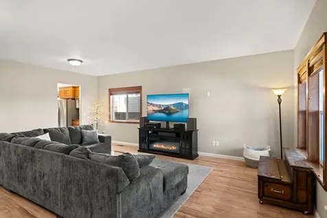 3640 Creek View Drive Medford OR 97504
