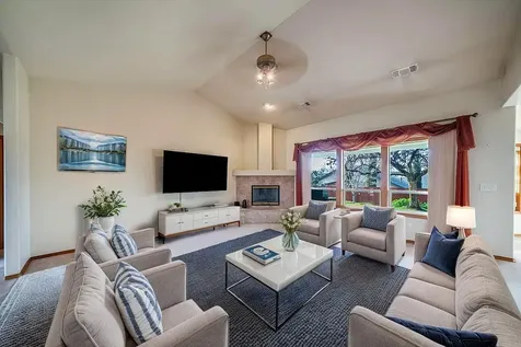 3418 Blue Blossom Drive Medford OR 97504