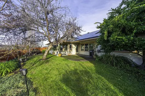 3418 Blue Blossom Drive Medford OR 97504