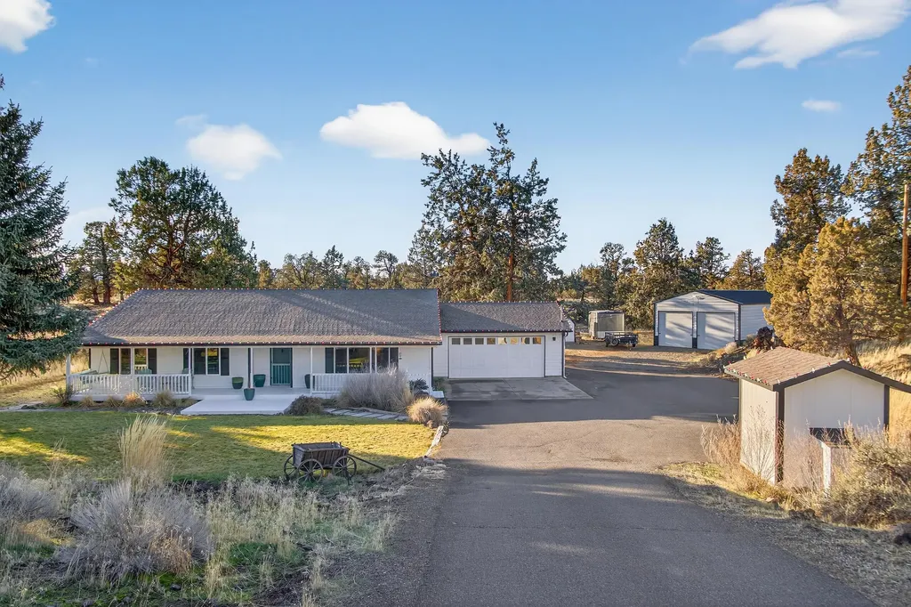 4805 NW 57th Street Redmond OR 97756