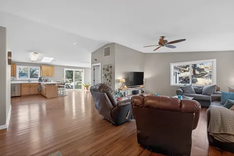 4805 NW 57th Street Redmond OR 97756
