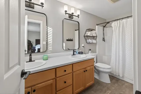 4805 NW 57th Street Redmond OR 97756