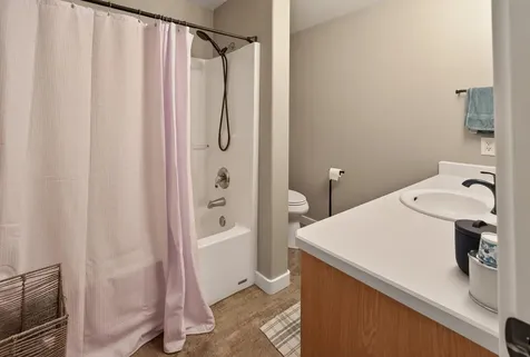 4805 NW 57th Street Redmond OR 97756