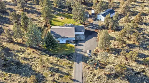 4805 NW 57th Street Redmond OR 97756