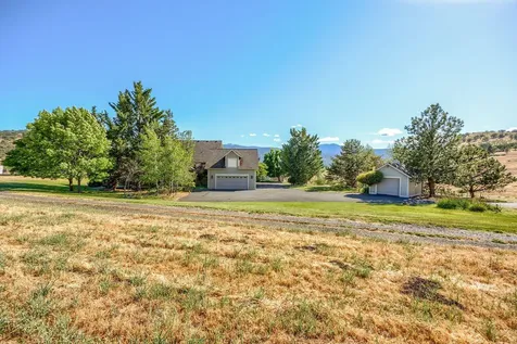 2101 Dead Indian Memorial Road Ashland OR 97520