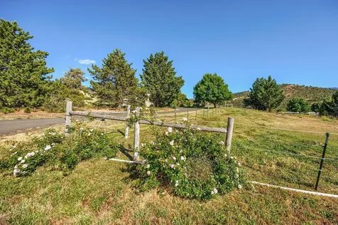 2101 Dead Indian Memorial Road Ashland OR 97520