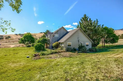 2101 Dead Indian Memorial Road Ashland OR 97520