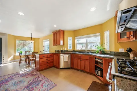 2101 Dead Indian Memorial Road Ashland OR 97520