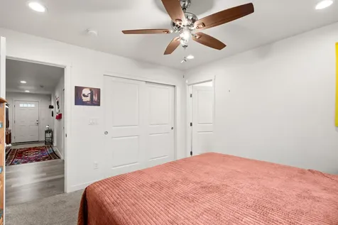 7915 Jacqueline Way White City OR 97503