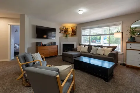 2240 SW 24th Street Redmond OR 97756