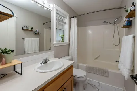 2240 SW 24th Street Redmond OR 97756