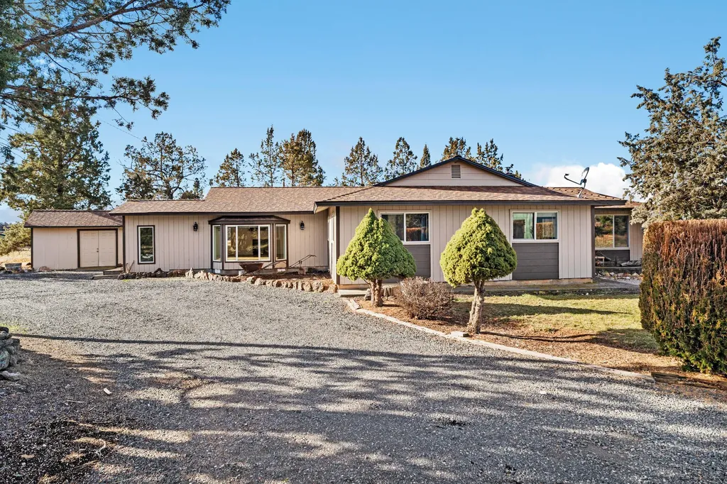 1839 NW 51st Street Redmond OR 97756