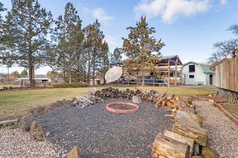 1839 NW 51st Street Redmond OR 97756