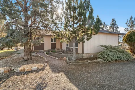 1839 NW 51st Street Redmond OR 97756