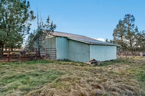 1839 NW 51st Street Redmond OR 97756