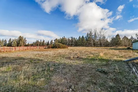 1839 NW 51st Street Redmond OR 97756
