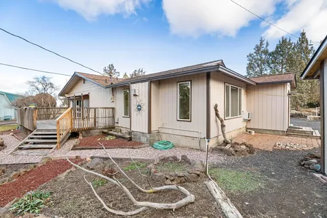 1839 NW 51st Street Redmond OR 97756