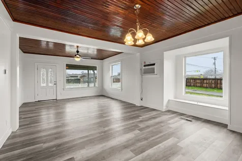 2772 Merriman Road Medford OR 97501