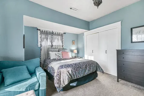 408 N Ivy Street Medford OR 97501