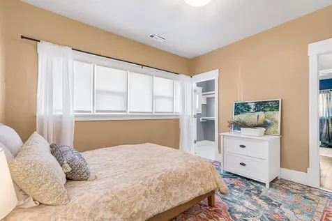 408 N Ivy Street Medford OR 97501