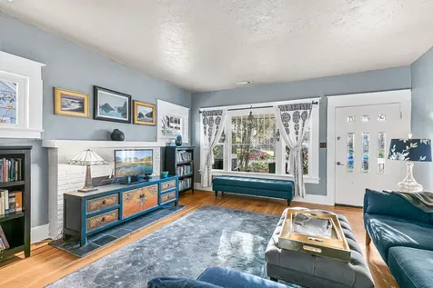 408 N Ivy Street Medford OR 97501