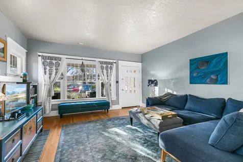 408 N Ivy Street Medford OR 97501