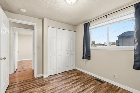 163 Berrydale Avenue Medford OR 97501
