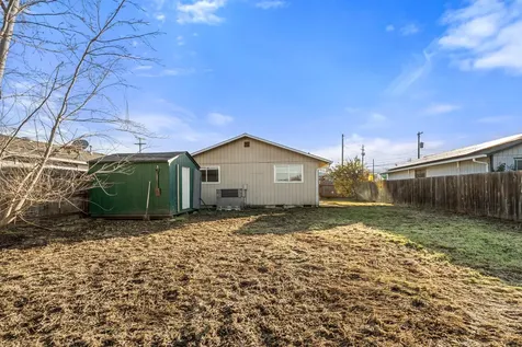 163 Berrydale Avenue Medford OR 97501