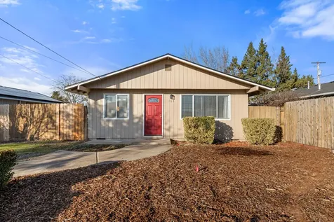 163 Berrydale Avenue Medford OR 97501
