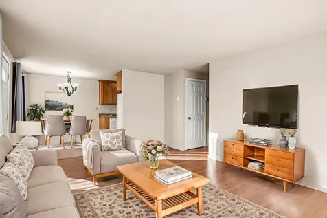 163 Berrydale Avenue Medford OR 97501