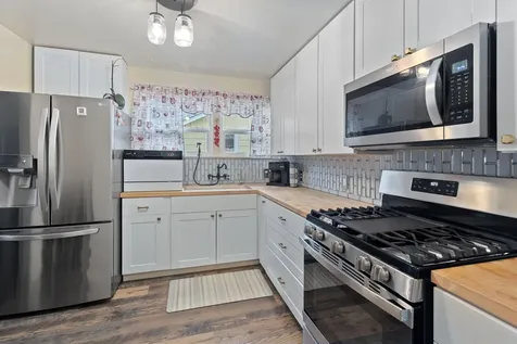 418 SE L Street Grants Pass OR 97526